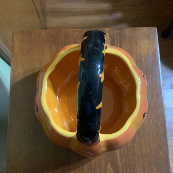 HALLOWEEN 🎃- Breakable Pumpkin Basket - Picture 5 of 7
